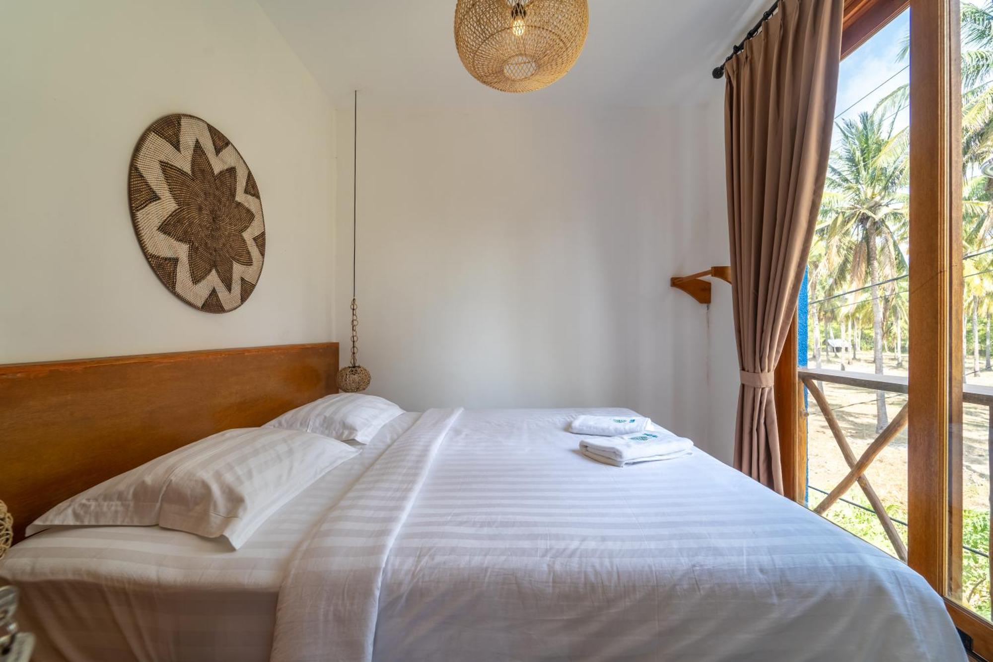 Yulaman Hotel Gili Trawangan Exterior photo